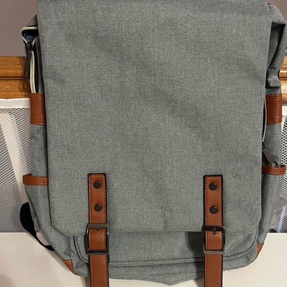 Laptop Backpack (Goozo) - Picture 2 of 6